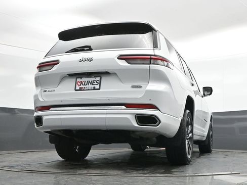 Used 2021 Jeep Grand Cherokee L Overland w/ Advanced Protech Group III image 42