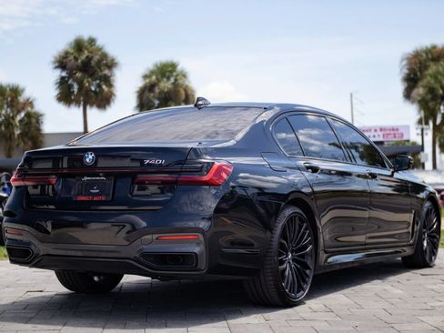 Used 2020 BMW 740i w/ M Sport Package RWD image 13
