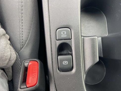 Used 2026 Toyota Corolla SE FWD image 25