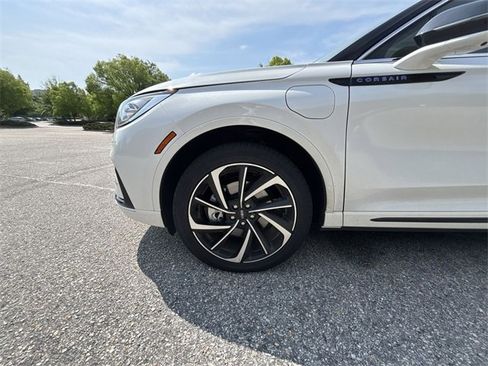New 2024 Lincoln Corsair Grand Touring w/ Equipment Group 301A image 10