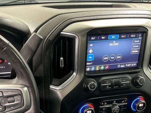 Used 2020 Chevrolet Silverado 1500 LT Trail Boss image 18