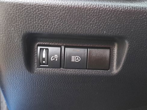 Used 2020 Toyota RAV4 LE image 24