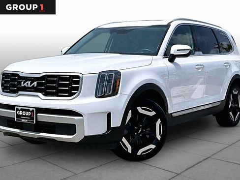 Used 2025 Kia Telluride S AWD/4WD image 1