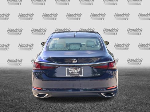 Used 2025 Lexus ES 350 w/ Premium Package FWD image 8