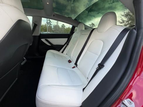 Used 2021 Tesla Model 3 Long Range image 21