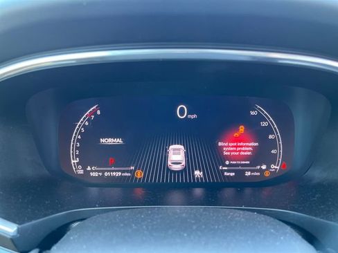 Used 2024 Acura MDX FWD w/ Technology Package image 7