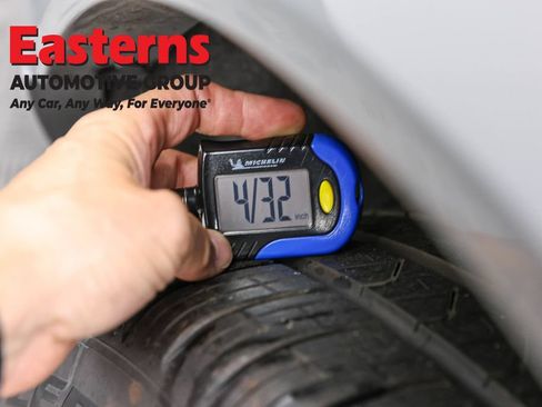 Used 2024 Dodge Durango R/T AWD/4WD image 31