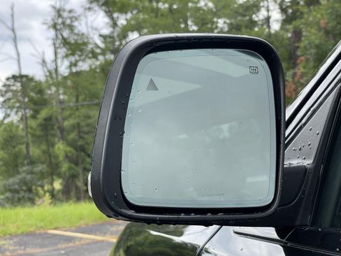 Used 2020 Jeep Grand Cherokee High Altitude AWD/4WD image 40
