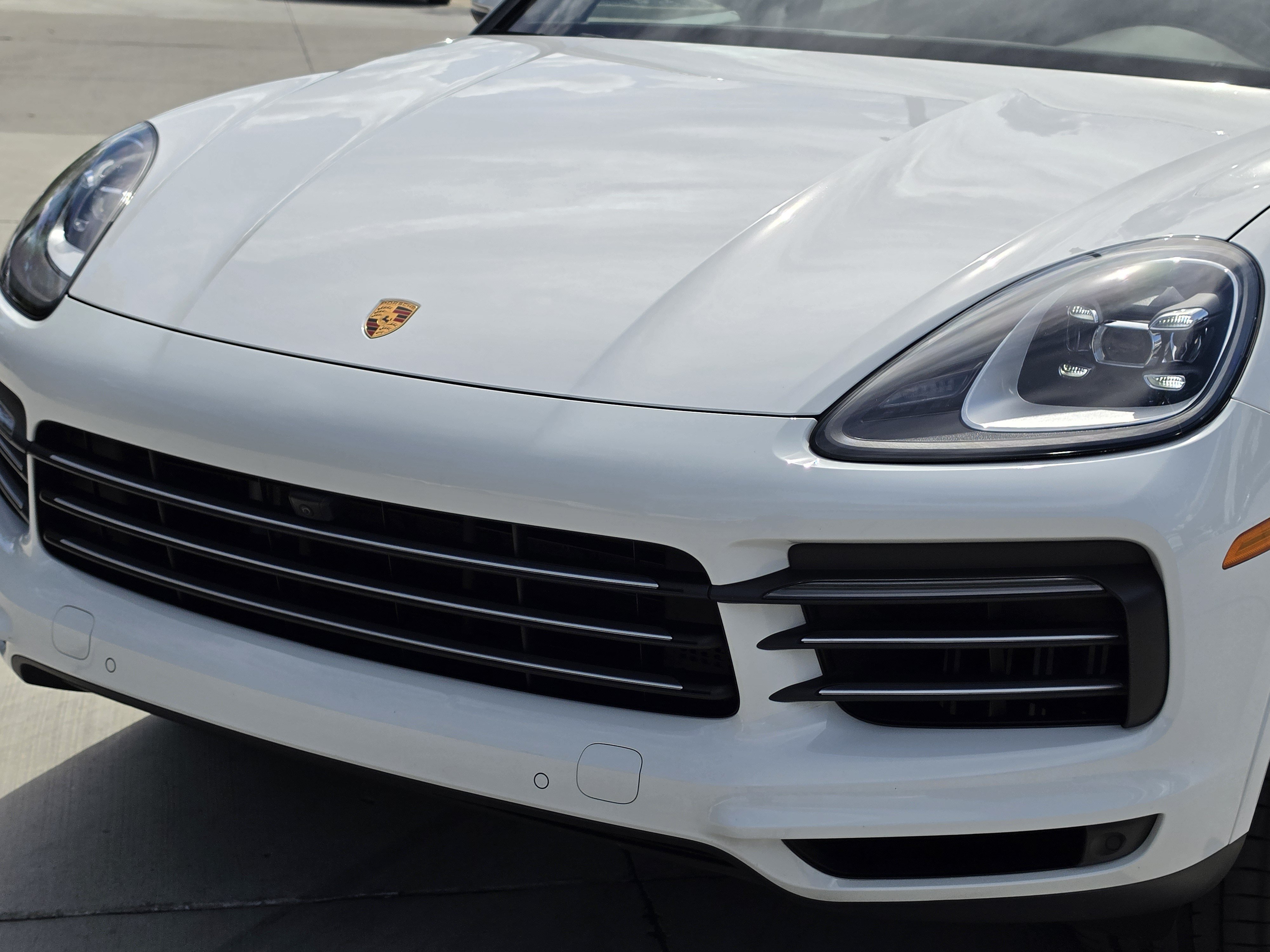 Used 2023 Porsche Cayenne AWD/4WD image 11