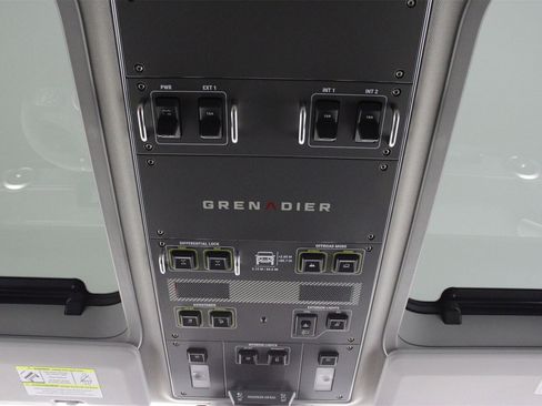 Used 2025 INEOS Grenadier Fieldmaster Edition image 34