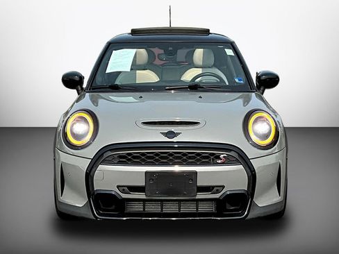 Used 2023 MINI Cooper S w/ Driver Assistance Package FWD image 2