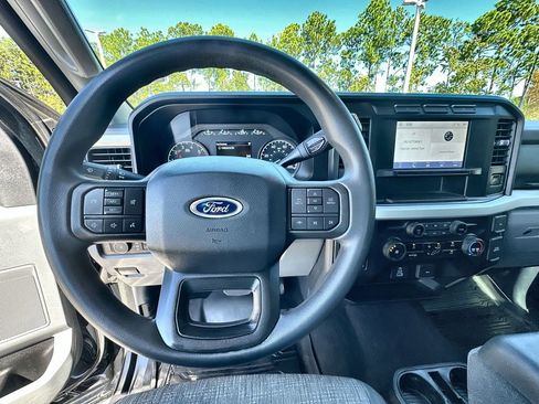 Used 2023 Ford F250 XLT w/ 360-Degree Camera Package image 11