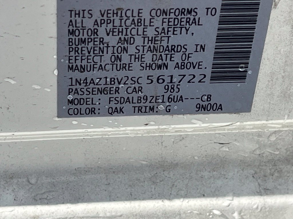 Used 2025 Nissan Leaf S FWD image 18