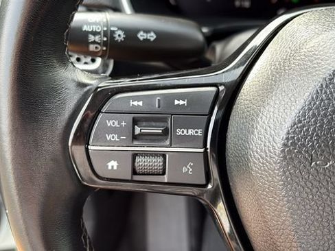 Used 2024 Honda Civic EX-L image 13