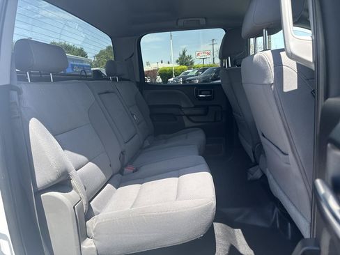 Used 2016 GMC Sierra 2500 4x4 Crew Cab w/ Sierra Convenience Package image 17