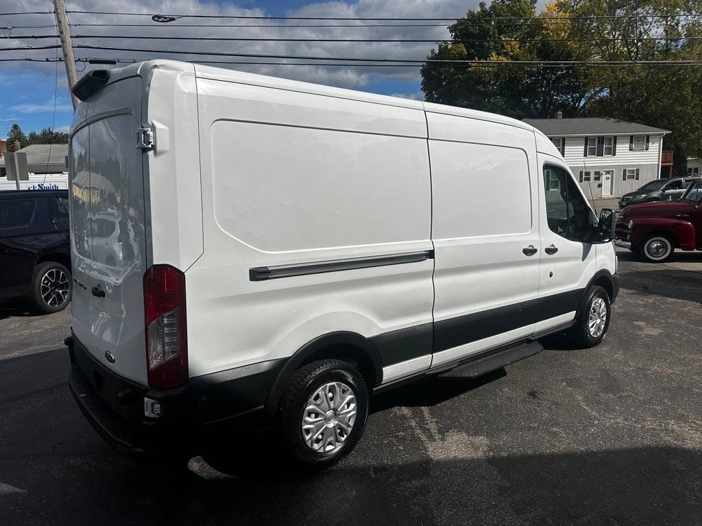 Used 2019 Ford Transit 150 148 Medium Roof RWD image 5