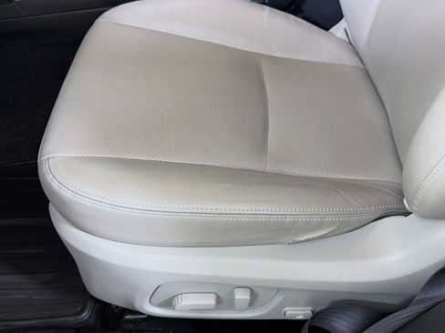 Used 2015 Subaru Forester 2.5i Touring w/ Eyesight & Navigation System AWD/4WD image 22