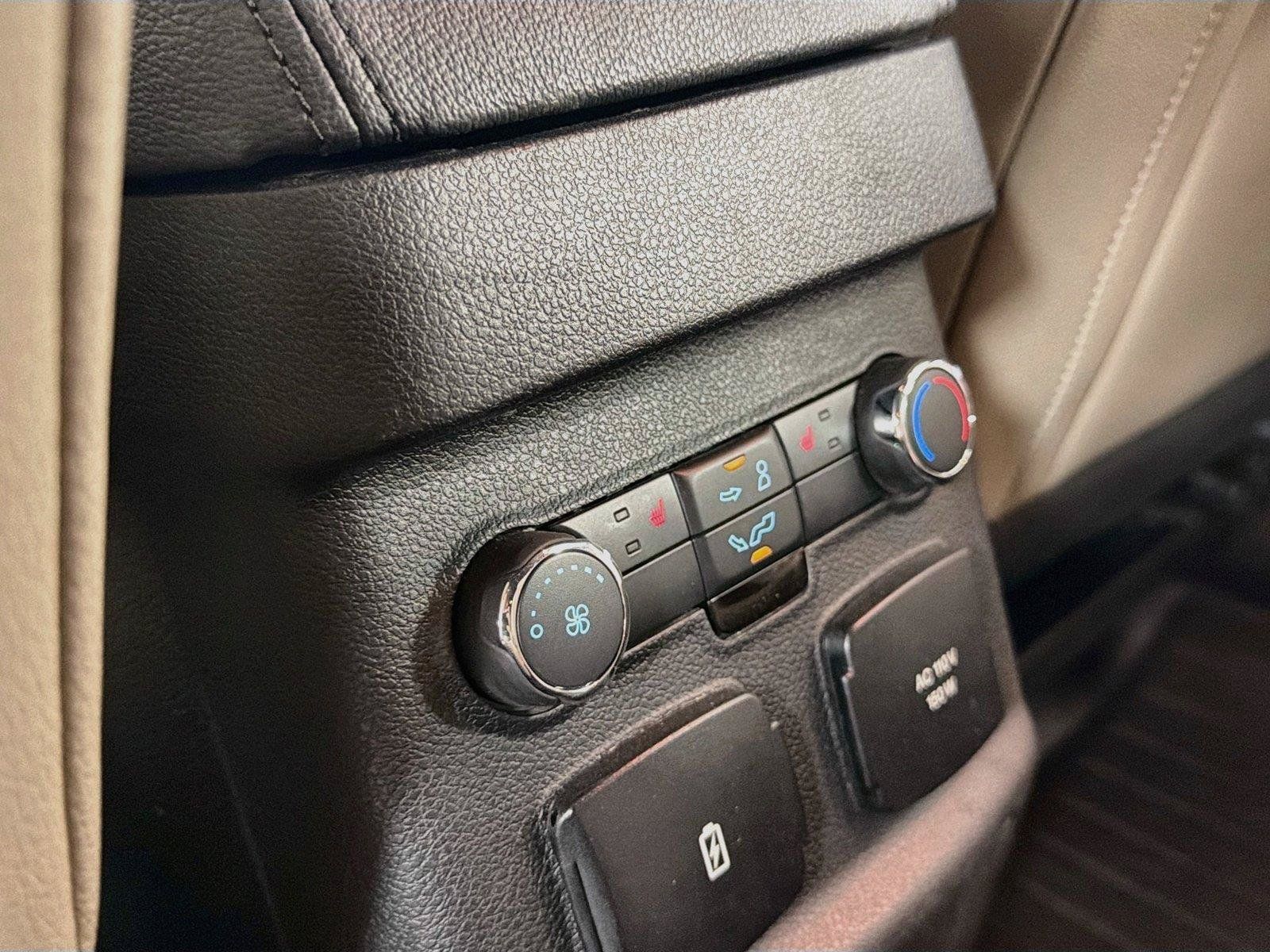 Used 2018 Ford Explorer Limited w/ Equipment Group 301A FWD image 25