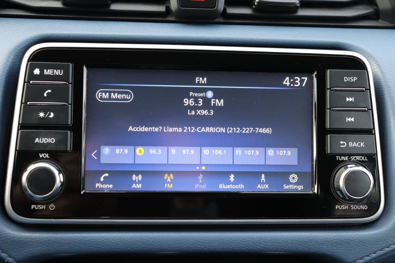 Used 2025 Nissan Versa SV w/ Trunk Package FWD image 29