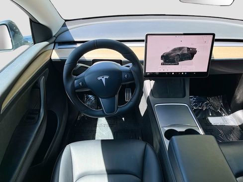 Used 2023 Tesla Model Y Performance AWD/4WD image 23
