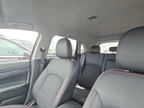Used 2025 Mitsubishi Outlander Sport SE AWD/4WD image 6