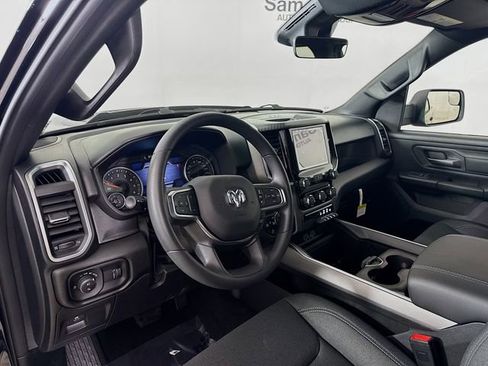 New 2026 RAM 1500 Express AWD/4WD image 9