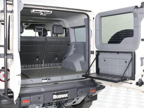 New 2025 INEOS Grenadier Fieldmaster Edition image 21