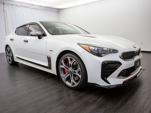 Used 2020 Kia Stinger GT1 image 28