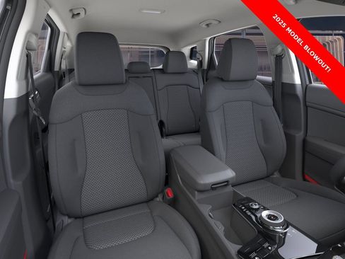 New 2025 Kia Sportage LX AWD/4WD image 15