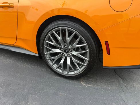 Used 2026 Ford Mustang Premium RWD image 9