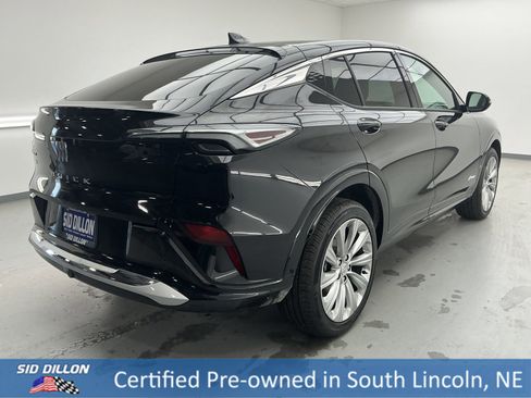 Used 2025 Buick Envista Avenir image 4