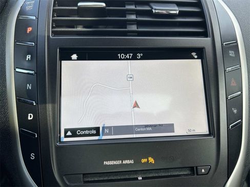 Used 2017 Lincoln MKC Reserve w/ Technology Package image 27