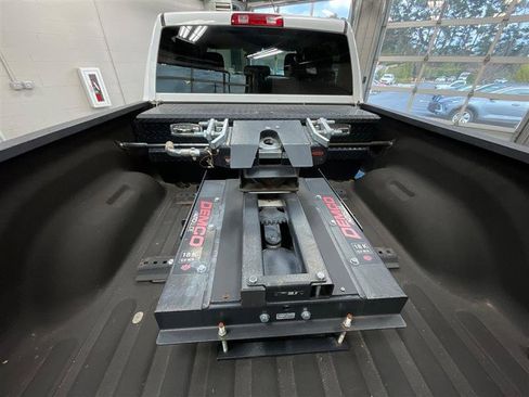 Used 2020 RAM 2500 Big Horn AWD/4WD image 22