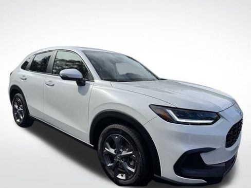 New 2026 Honda HR-V LX image 3