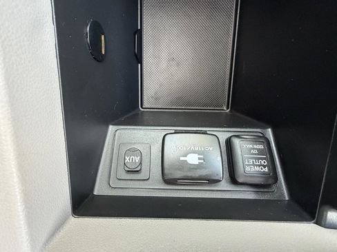 Used 2009 Honda Pilot EX-L image 41