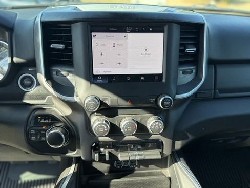 Used 2022 RAM 1500 Big Horn image 12
