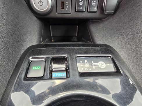 Used 2024 Nissan Leaf SV Plus FWD image 22