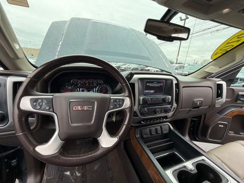 Used 2019 GMC Sierra 2500 SLT w/ Duramax Plus Package image 22