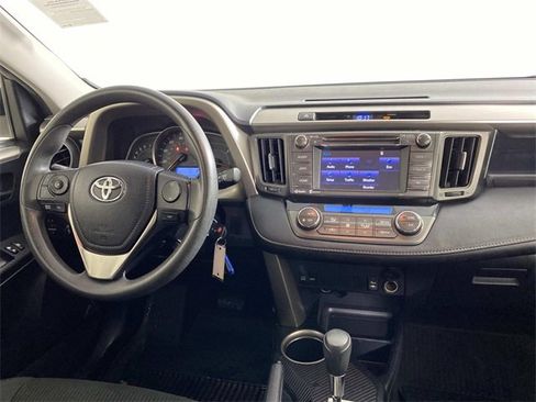 Used 2015 Toyota RAV4 XLE image 14