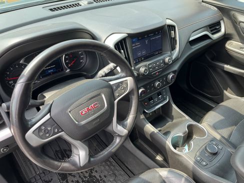 Used 2018 GMC Terrain SLT w/ Preferred Package AWD/4WD image 8