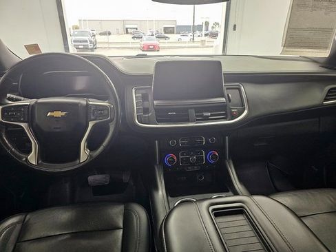 Used 2022 Chevrolet Tahoe LT w/ LT Signature Package image 31