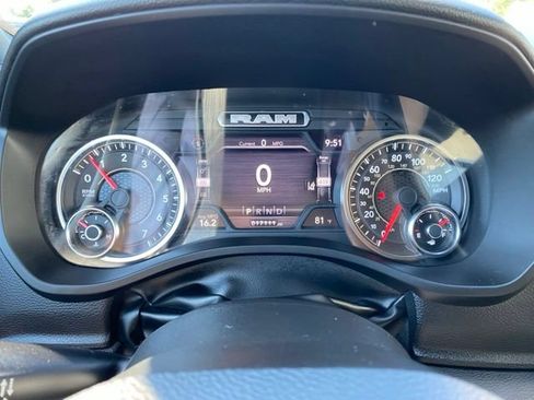 Used 2023 RAM 1500 Big Horn AWD/4WD image 18