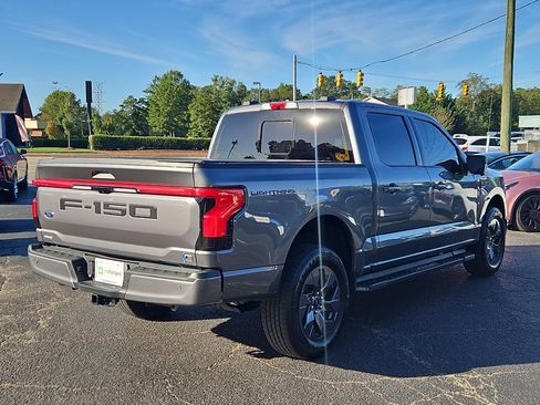 Used 2023 Ford F150 Lightning Lariat image 3