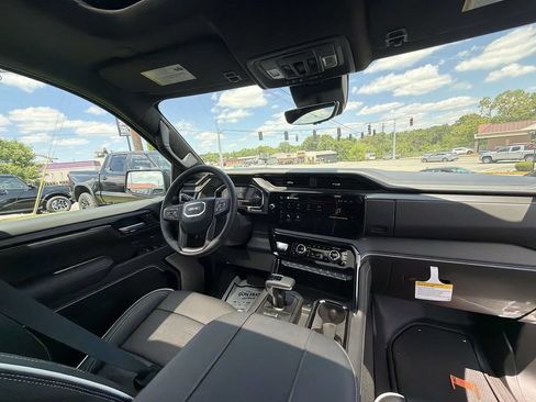 New 2026 GMC Sierra 1500 AT4X AWD/4WD image 9