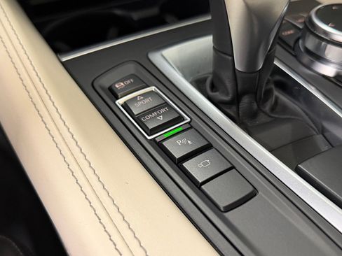 Used 2019 BMW X6 sDrive35i RWD image 35