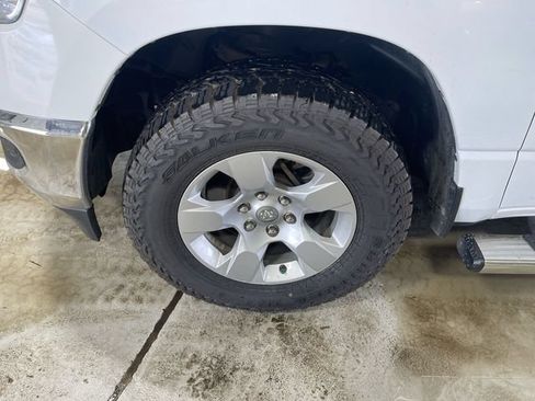 Certified 2019 RAM 1500 Big Horn AWD/4WD image 11
