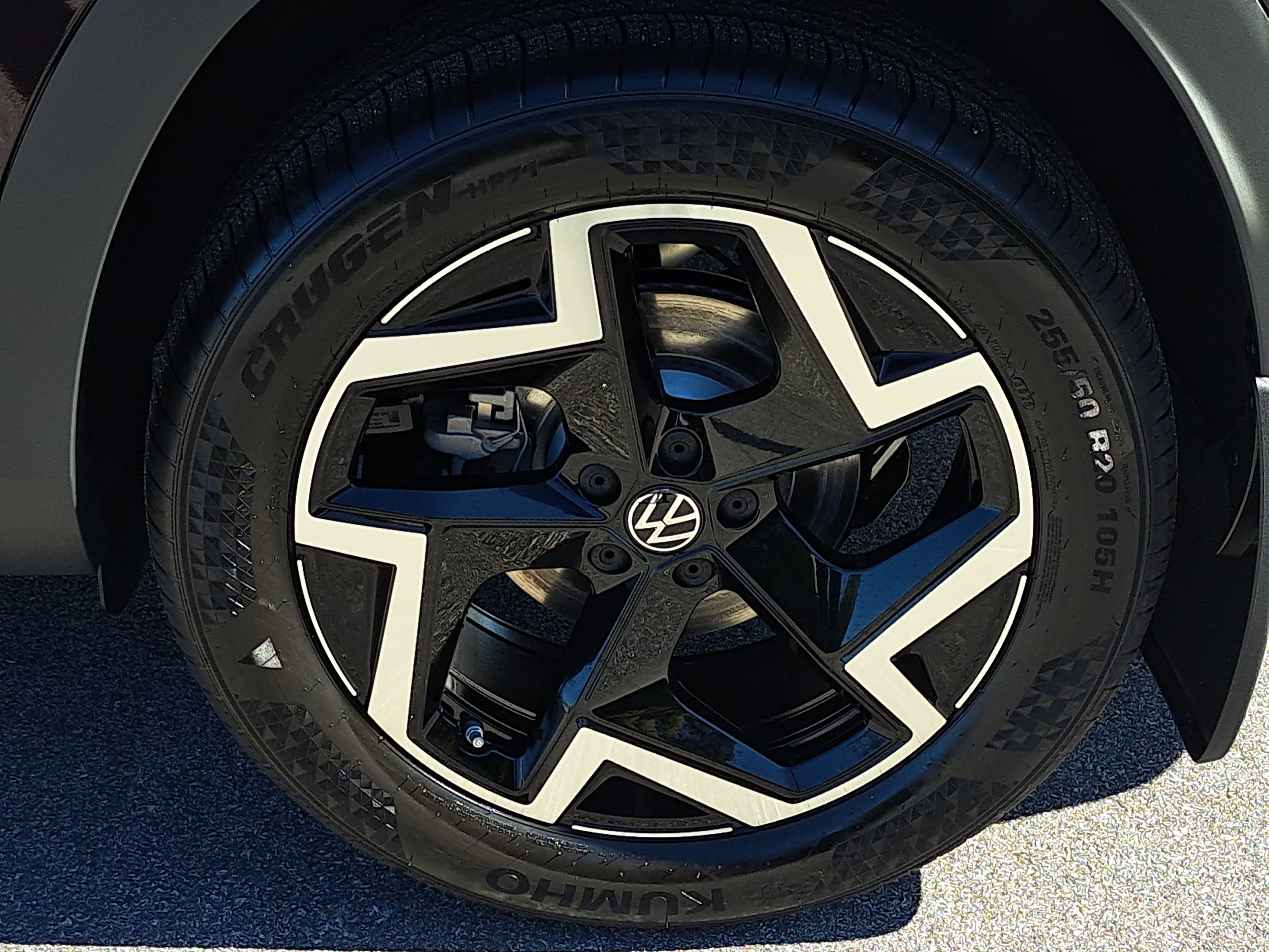 New 2027 Volkswagen Atlas SEL R-Line AWD/4WD image 36