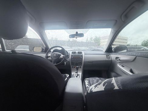 Used 2011 Toyota Corolla LE image 13