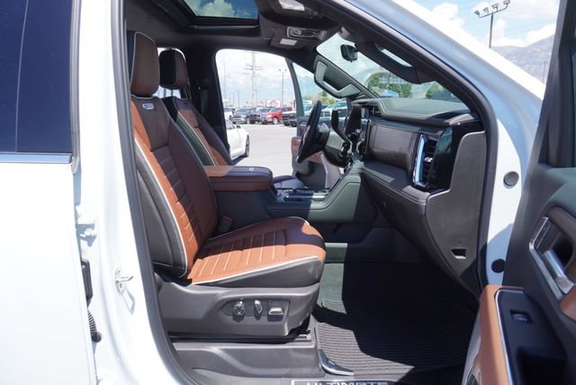 Used 2026 GMC Sierra 3500 Denali Ultimate AWD/4WD image 27