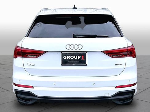 Used 2024 Audi Q3 2.0T Premium AWD/4WD image 9